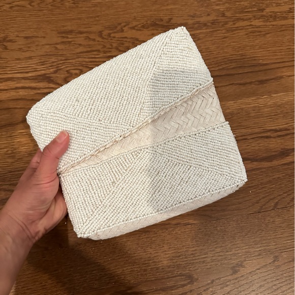 Poppy + Sage Zoe Beaded Clutch - Picture 6 of 11